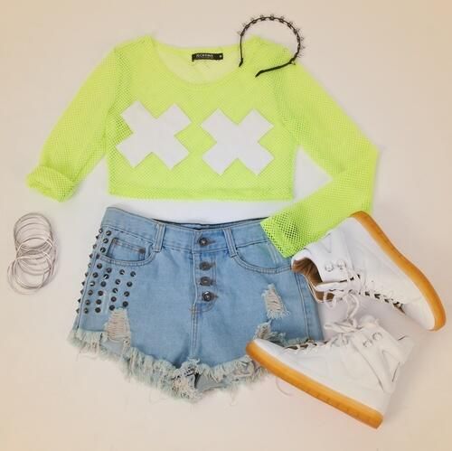 Neon casual Outfit