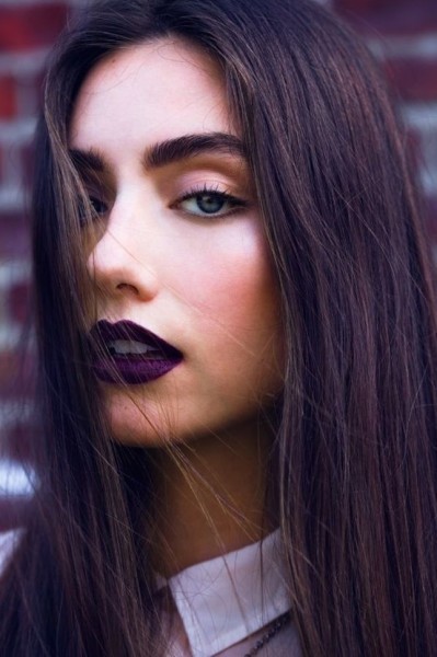 Beauty Alert: Dark Lipstick For Autumn 2015