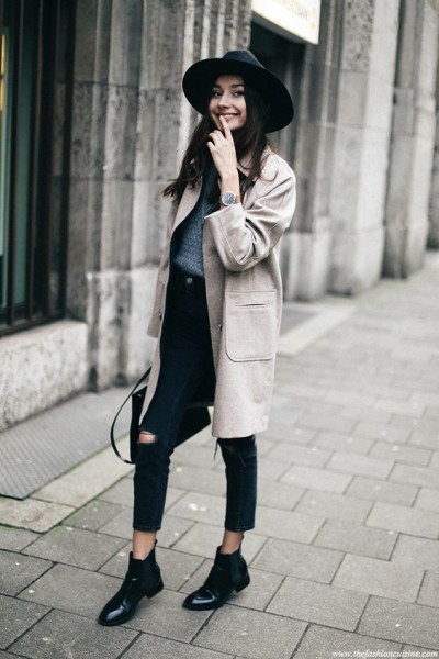 Minimal style outfit ideas featuring Asos cocoon coat and mom ripped knee jeans