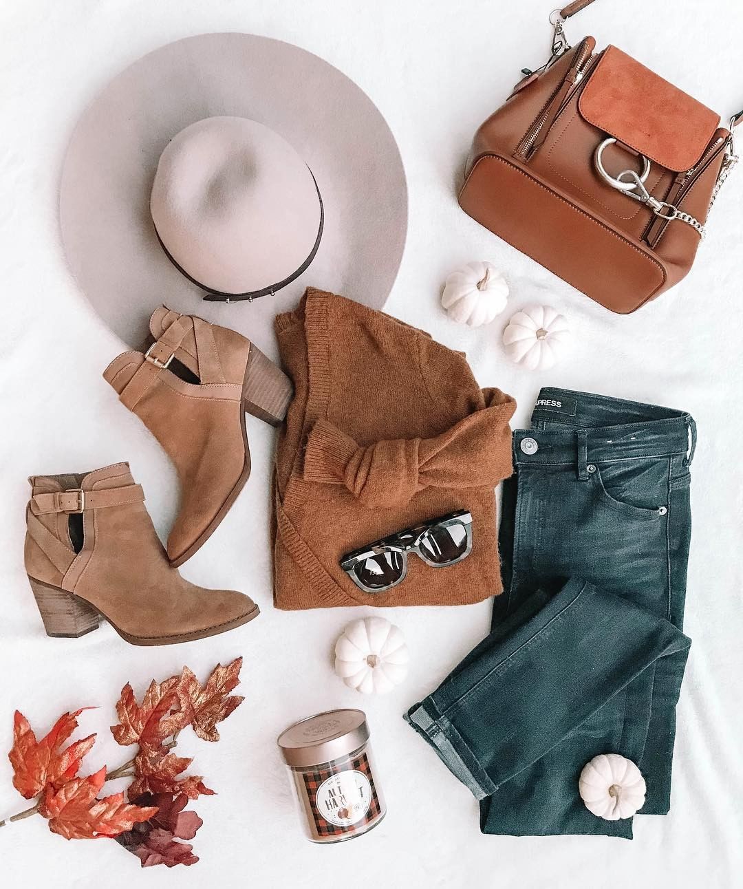 How To Style Outfit With Boots This Autumn