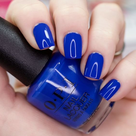 6 Spring Nail Color Ideas You Should Try Now Classic blue