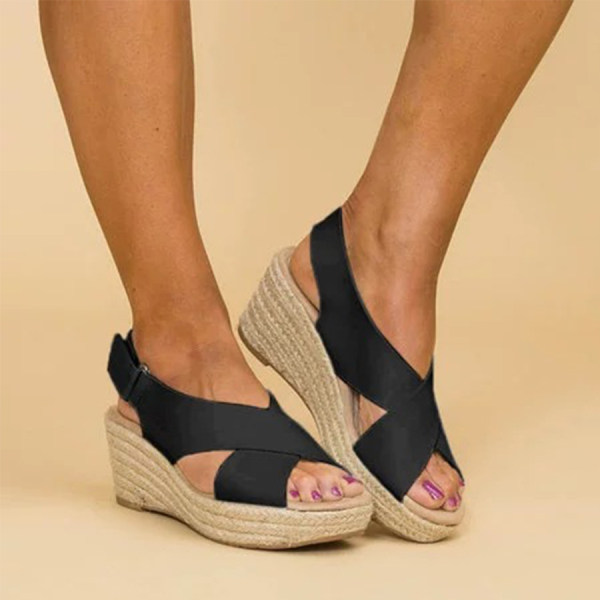 Our Favorite Minimalist Sandals To Shop For This Summer – Ferbena.com