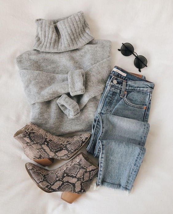 How to Style Pullover Sweater For Spring Outfit