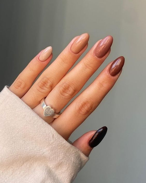 2021’s The Most Popular Fall Nail Color Ideas You Need To Try